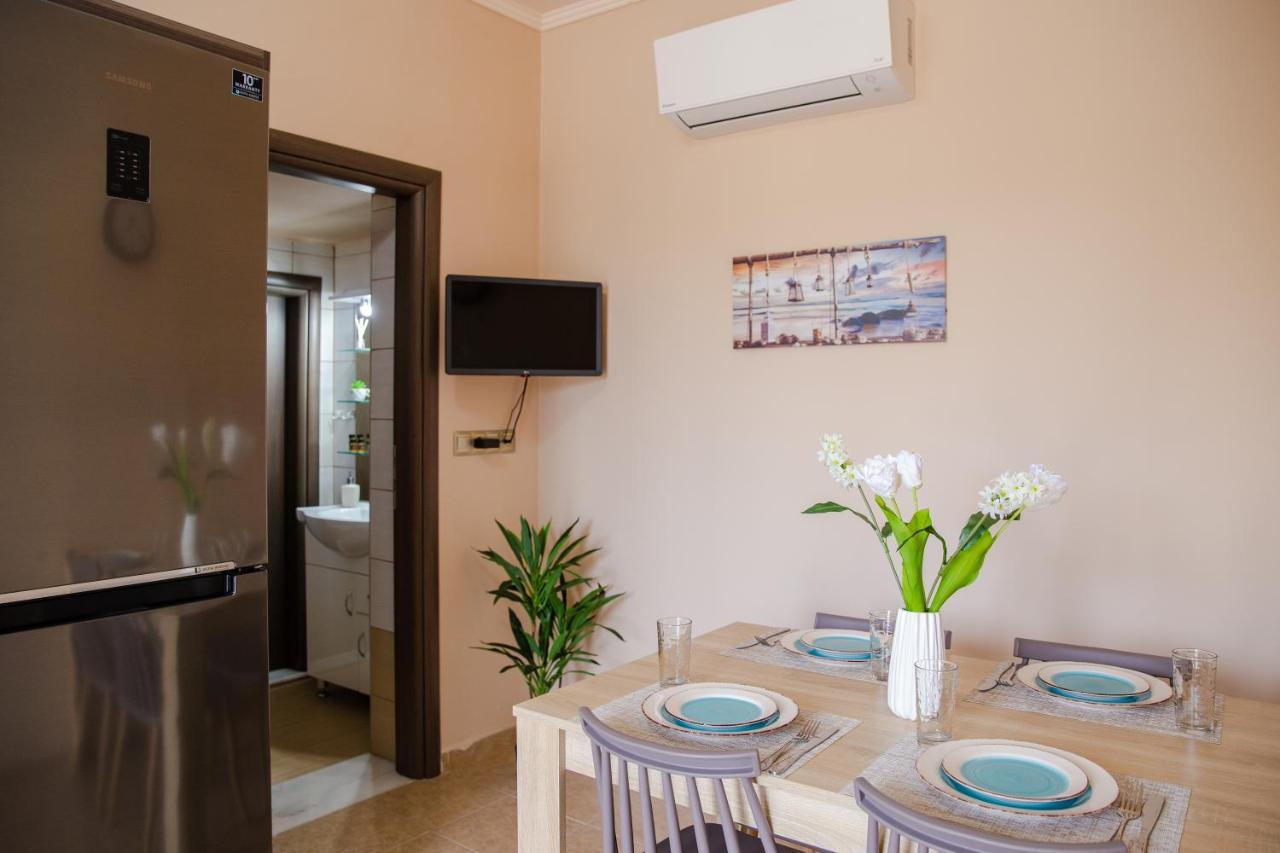 Electi Apartments Charaki Exteriér fotografie