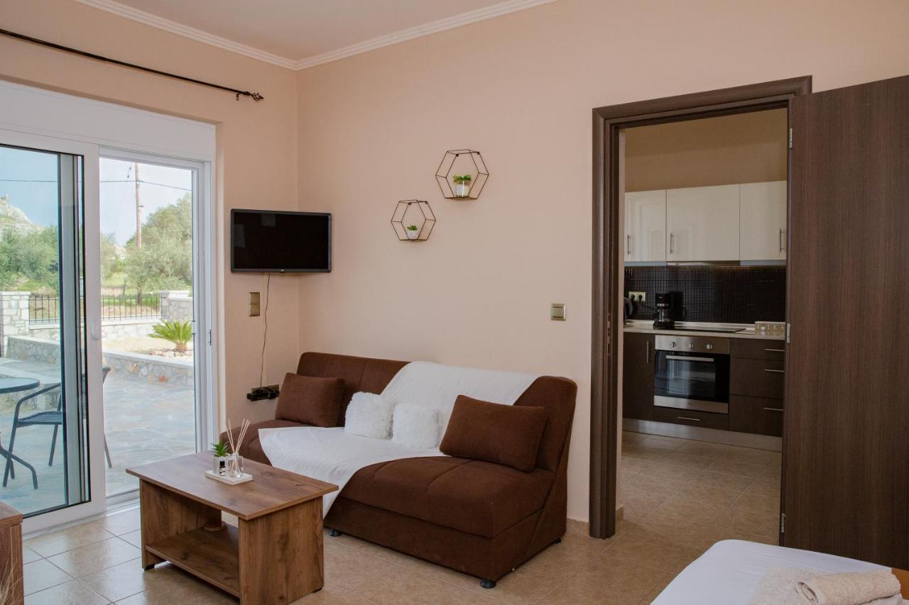 Electi Apartments Charaki Exteriér fotografie