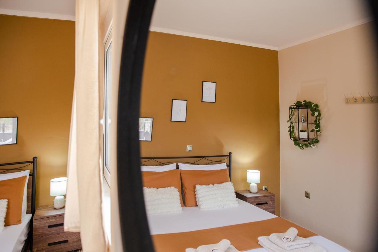 Electi Apartments Charaki Exteriér fotografie