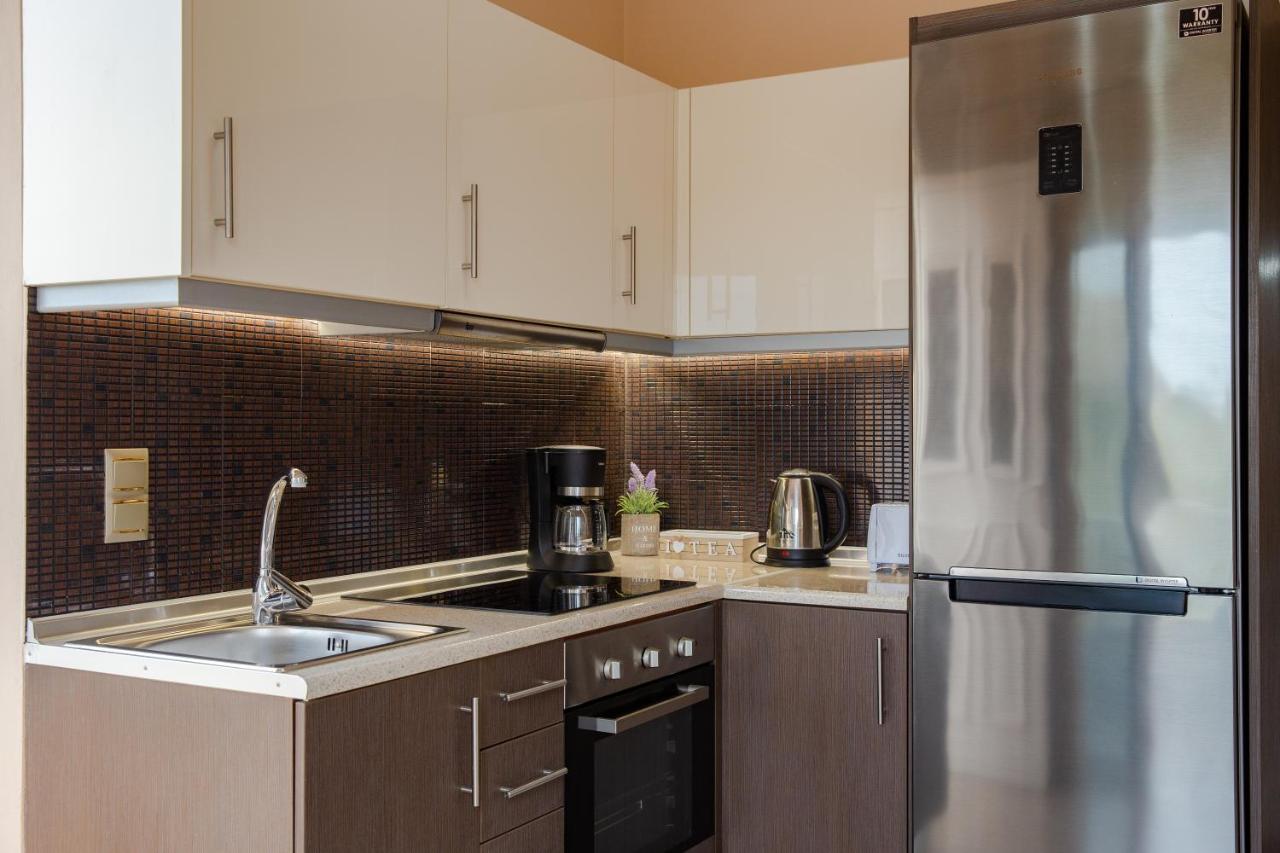 Electi Apartments Charaki Exteriér fotografie