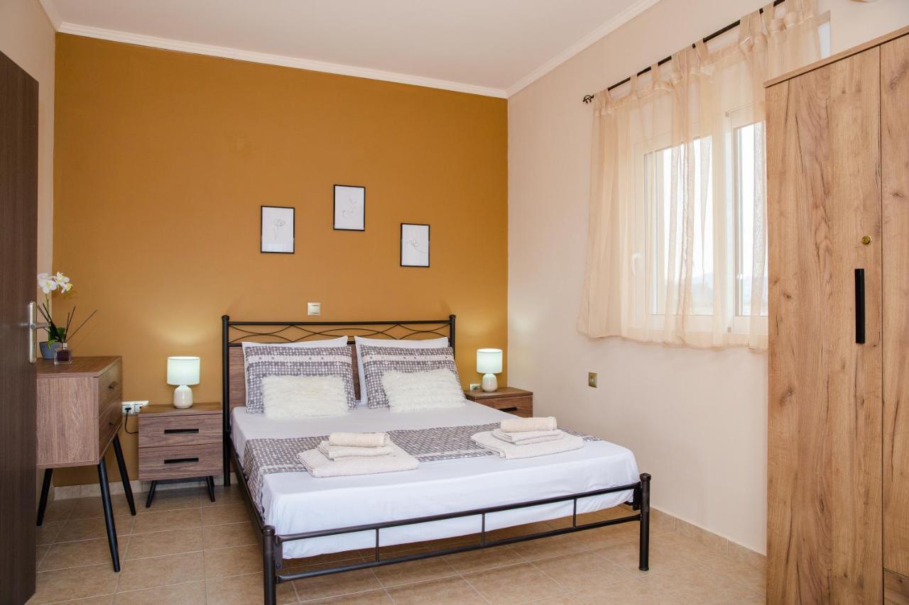Electi Apartments Charaki Exteriér fotografie