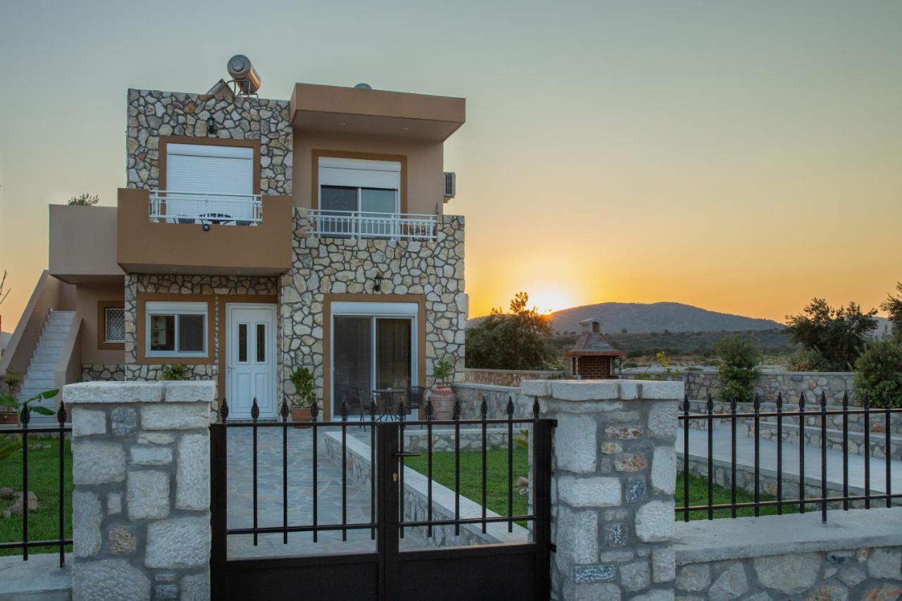 Electi Apartments Charaki Exteriér fotografie